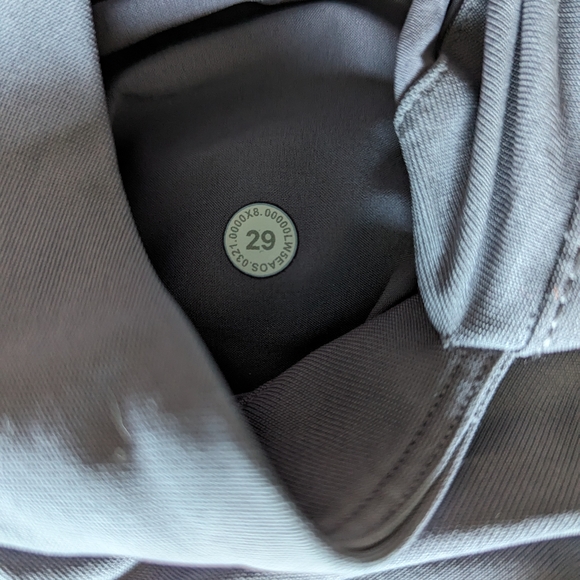 Lululemon Warpstreme 7/8 Joggers - Picture 9 of 9
